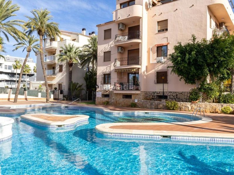 Foto 67139b26-97e9-4aad-bd14-0005bf874fb5. Àtic amb calefacció piscina a Les Bassetes - El Marjal Dénia