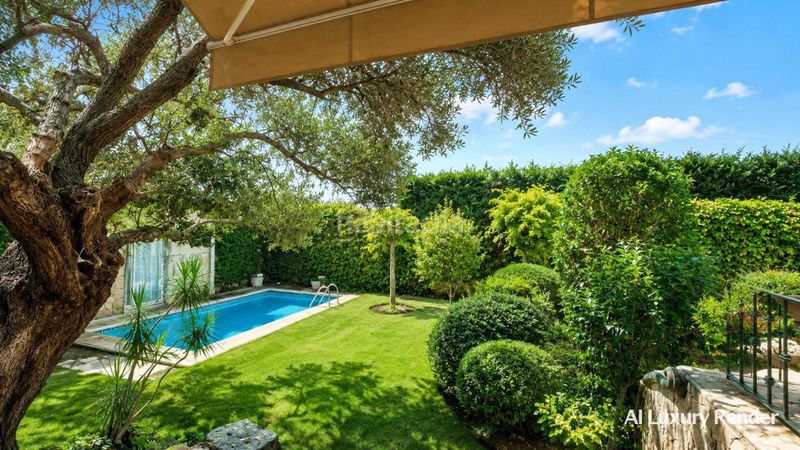 Foto aa1db7fa-edd9-4af9-bcf4-ca1d87c341cb. Casa amb calefacció aparcament piscina a Playa de la Fontanilla Marbella