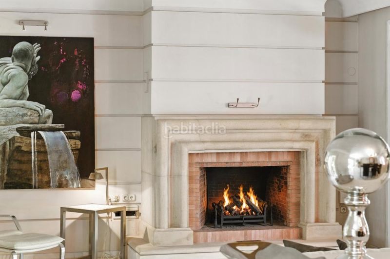 Foto b23fc16a-b204-409a-9786-4423c1bb9325. Casa amb calefacció aparcament piscina a Playa de la Fontanilla Marbella