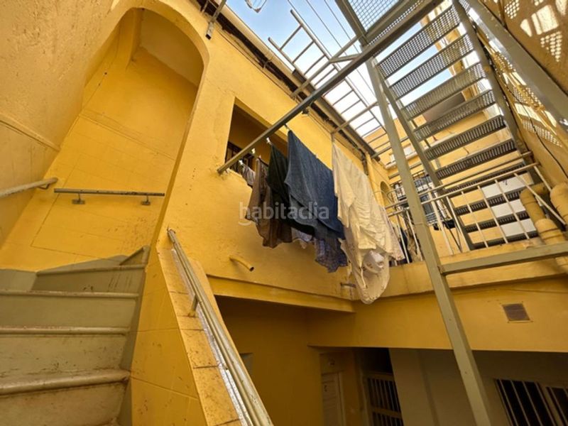 Foto fb91d567-236d-471a-98e0-6aeedba8578a. Edificio en La Princesa Málaga