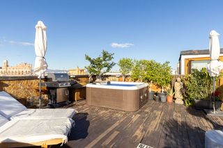 Location Attique  Carrer de pizarro