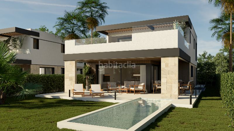 Foto 049fb76d-bbcb-47ae-b0f9-a6f8ca9d207f. Casa amb calefacció aparcament piscina a Nueva Atalaya Estepona