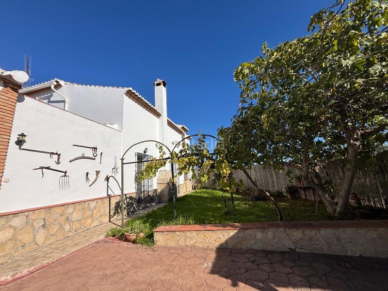 Foto 27d8d4bb-d994-42fd-8885-d106f32ad139. Masia amb calefacció aparcament piscina a Centro Antequera