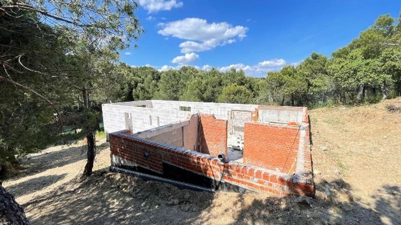 Foto 51091a64-fc2c-4a98-9568-f34e8b5d96bf. Casa amb calefacció aparcament piscina a Pino Alto-Navarredonda Valdemorillo