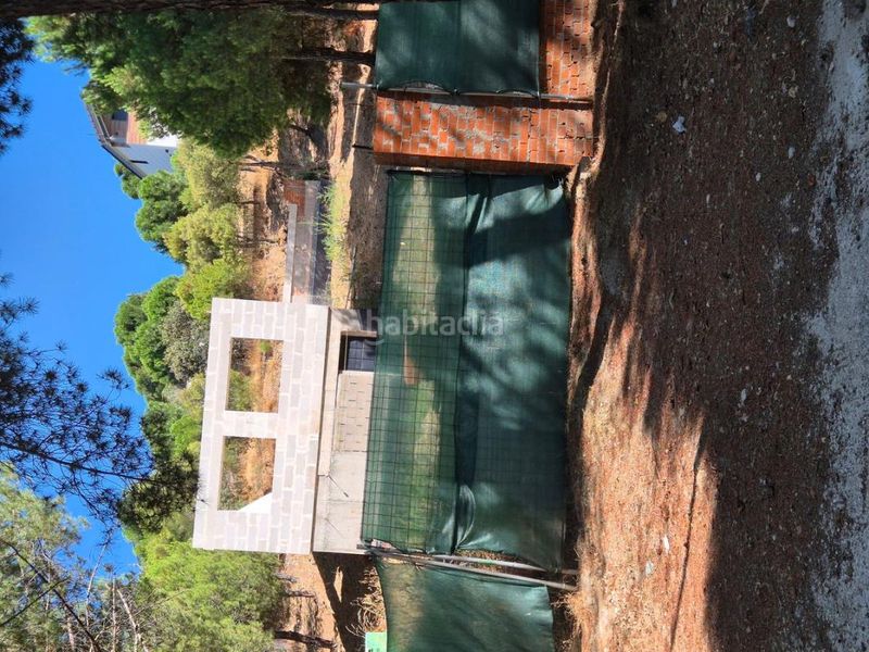 Foto b033b3bc-21a3-47fa-a1ab-ea58dce5bdd4. Casa amb calefacció aparcament piscina a Pino Alto-Navarredonda Valdemorillo