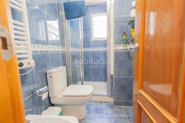 Foto 52c8391a-d324-49a0-8084-8a1d1ebd0b5f. Casa aparellada amb calefacció a Moncada