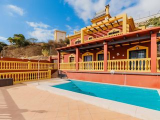 Chalet  Urb. santa rosa