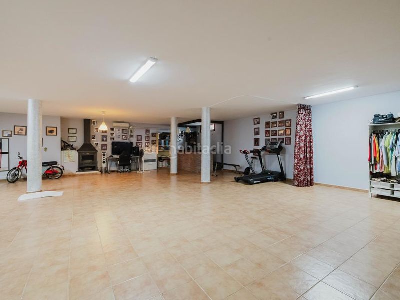 Foto 559a6176-280a-43e1-a520-a6290189d549. Chalet en Urbanización Santa Rosa Torrox