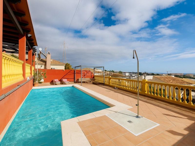 Foto b152227d-243d-41e5-8345-55b8c4909902. Chalet en Urbanización Santa Rosa Torrox