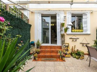 Casa adossada  Carrer cefal