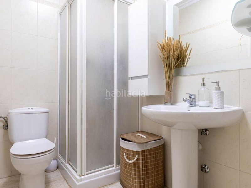 Foto f8e75f87-abc9-41e6-94e2-779e27aa89d8. Casa adossada amb calefacció aparcament piscina a Dénia