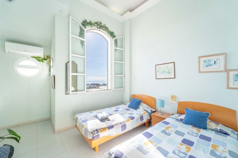 Foto b657c9d6-33a4-4157-8509-b819c596c9bf. Casa amb calefacció aparcament piscina a Urbanización Santa Rosa Torrox