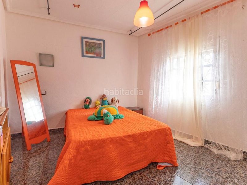 Foto 6b6c67b0-99d6-46b6-995e-d52f624a5e50. Casa amb calefacció a Busot