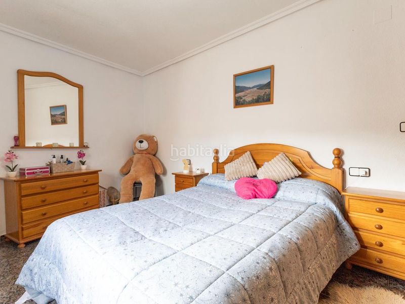 Foto dd106be2-341d-469e-9519-474ba42ca9b3. Casa amb calefacció a Busot
