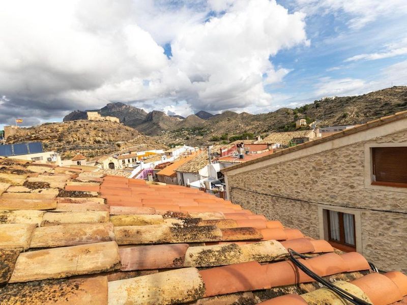 Foto f51a648f-8542-4182-a202-0eb8a236cf7c. Casa amb calefacció a Busot