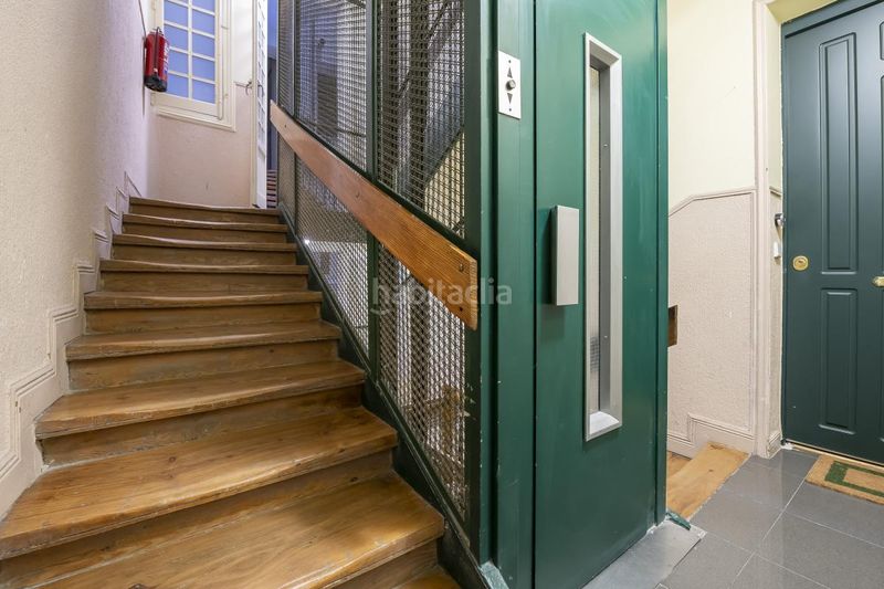 Foto 196eea94-9fde-40f7-914d-8ca9e2d90ac6. Pis amb calefacció a Recoletos Madrid