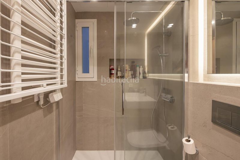 Foto 7645fac5-5e72-4d41-92f6-6e61b4cdd811. Pis amb calefacció a Recoletos Madrid