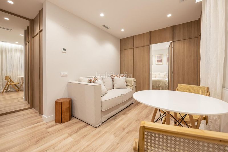 Foto 8139da9c-1c10-48b2-af1d-8023b1e271c7. Pis amb calefacció a Recoletos Madrid