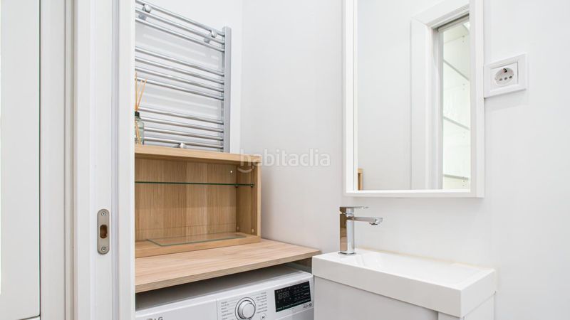Foto fb7edc4d-d815-4be7-a533-5457136cfcb4. Piso en Justicia-Chueca Madrid