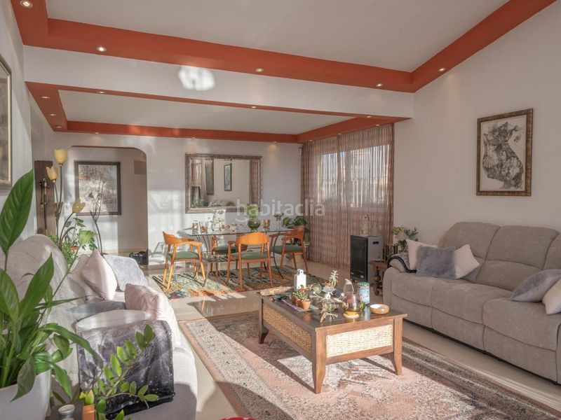 Foto 5eb1b6f4-b51d-4c0d-aab1-09327a0801bc. Xalet amb calefacció aparcament piscina a Valle del Sol Mutxamel