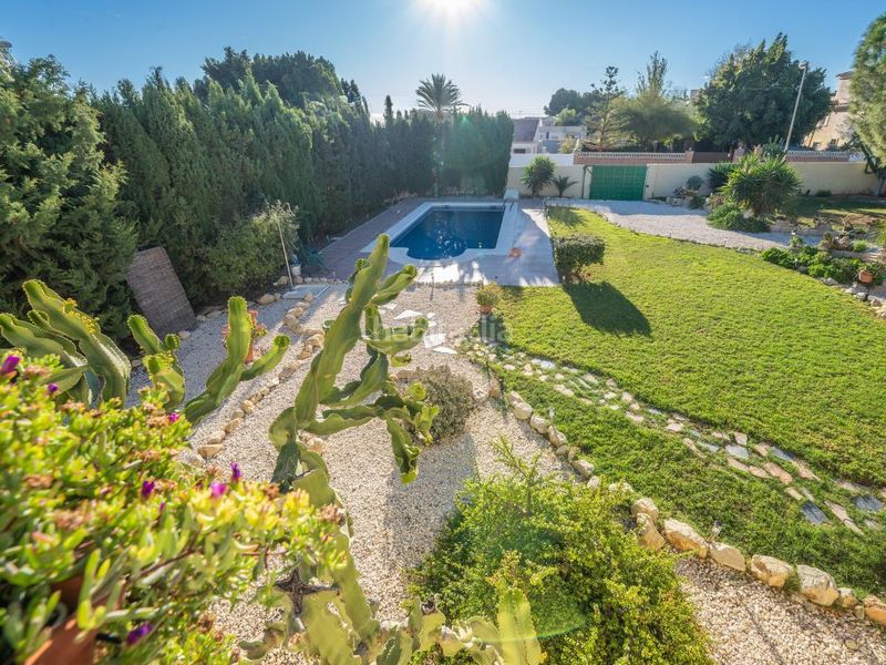 Foto ffbd18ca-0ab3-484d-97ee-cbe4076c22ea. Xalet amb calefacció aparcament piscina a Valle del Sol Mutxamel