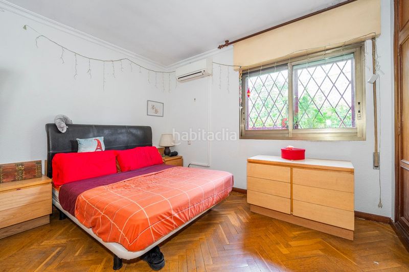 Foto 903e84d6-c6d7-458b-8251-3219d7de1368. Casa amb calefacció aparcament a Peñagrande Madrid