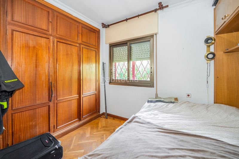 Foto c8c88a41-b5e4-4efd-8a03-c1068976c2ec. Casa amb calefacció aparcament a Peñagrande Madrid