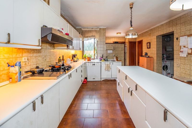 Foto fb0013e6-d4e9-4bf2-9d25-809cad5ccecf. Casa amb calefacció aparcament a Peñagrande Madrid