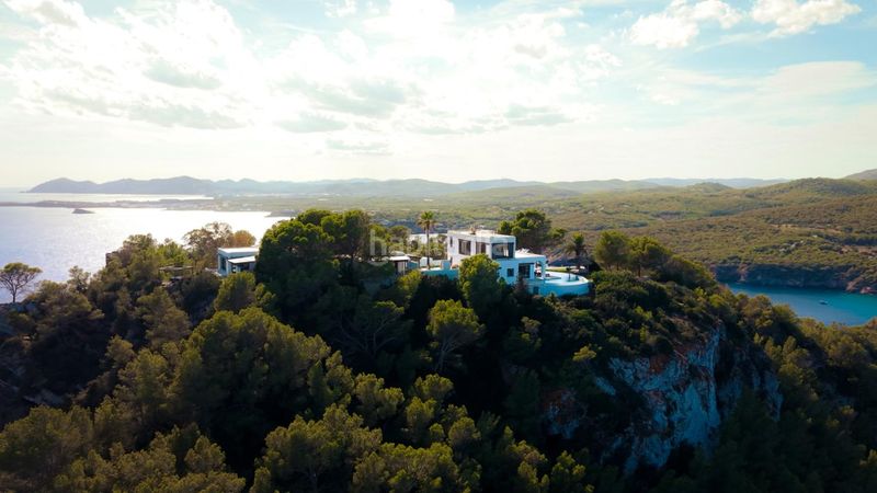 Foto 66259404-40e8-4fd3-942f-849fa6188f57. Casa amb calefacció aparcament piscina a Sant Carles Santa Eulària