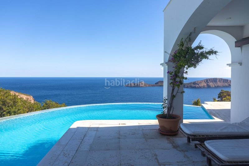 Foto 8bd324c6-221a-4d48-9d05-45869c6eedd0. Casa amb calefacció aparcament piscina a Sant Carles Santa Eulària