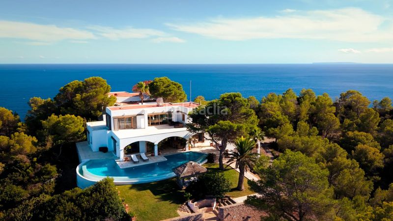 Foto d4f1cf7c-79c2-4ab0-9f85-35c7e17883d5. Casa amb calefacció aparcament piscina a Sant Carles Santa Eulària