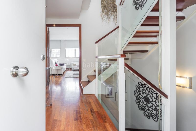 Foto 39c4211f-9667-43e9-a6ce-2d5d08c6507a. Àtic amb calefacció aparcament piscina a Virgen del Cortijo-Manoteras Madrid