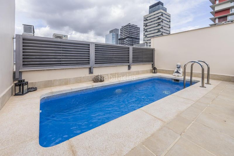 Foto 3e1f4671-8a3c-42a4-9d0c-a042ec319c04. Àtic amb calefacció aparcament piscina a Virgen del Cortijo-Manoteras Madrid