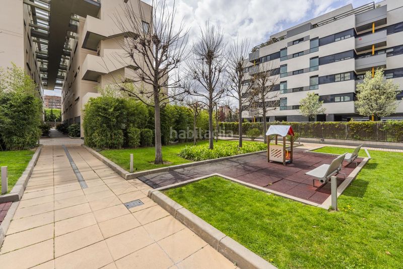 Foto 3f1d4333-a55d-4651-bbb4-bbeadc6d7d45. Àtic amb calefacció aparcament piscina a Virgen del Cortijo-Manoteras Madrid