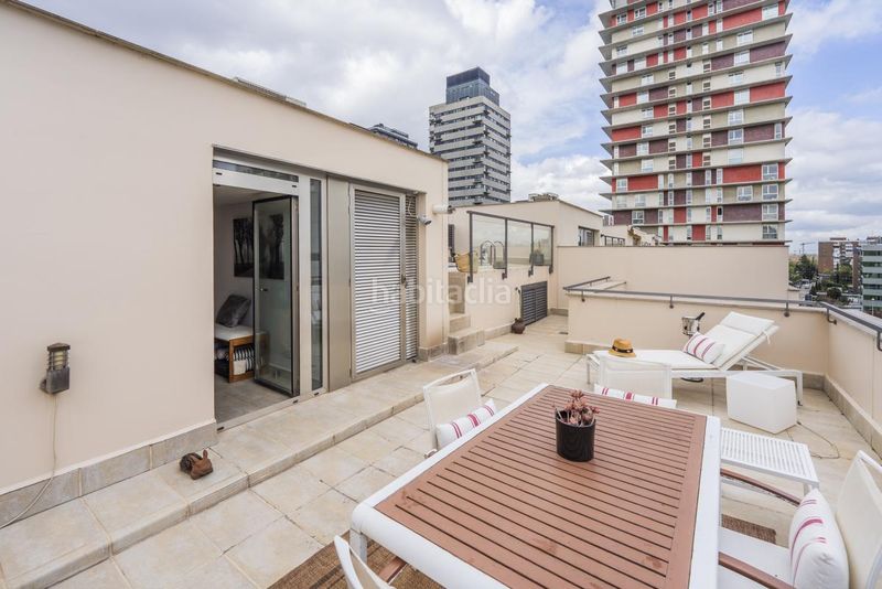 Foto dea11230-ec55-4849-8a2e-0eae5938bb4d. Àtic amb calefacció aparcament piscina a Virgen del Cortijo-Manoteras Madrid