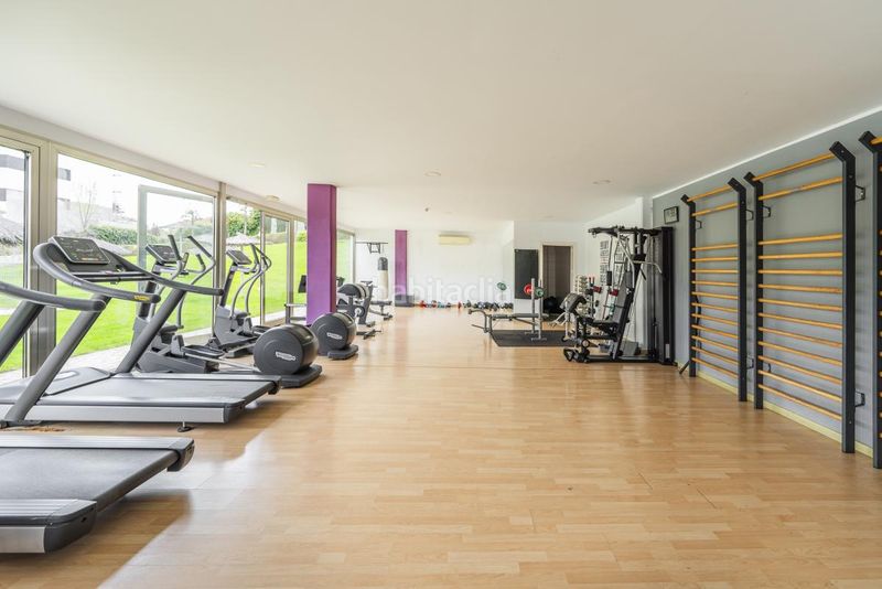 Foto e5ed4aac-cade-417d-893f-1d08cca275f6. Àtic amb calefacció aparcament piscina a Virgen del Cortijo-Manoteras Madrid