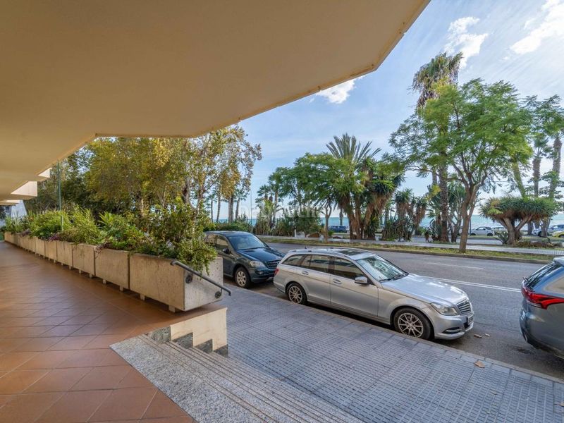 Foto c2b5ac01-f1f4-4ad8-891a-fe6c4c4af4a6. Piso en Limonar Málaga