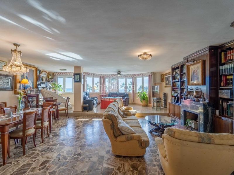 Foto dab15f21-1b72-48b2-9786-f8d104124c3a. Piso en Limonar Málaga