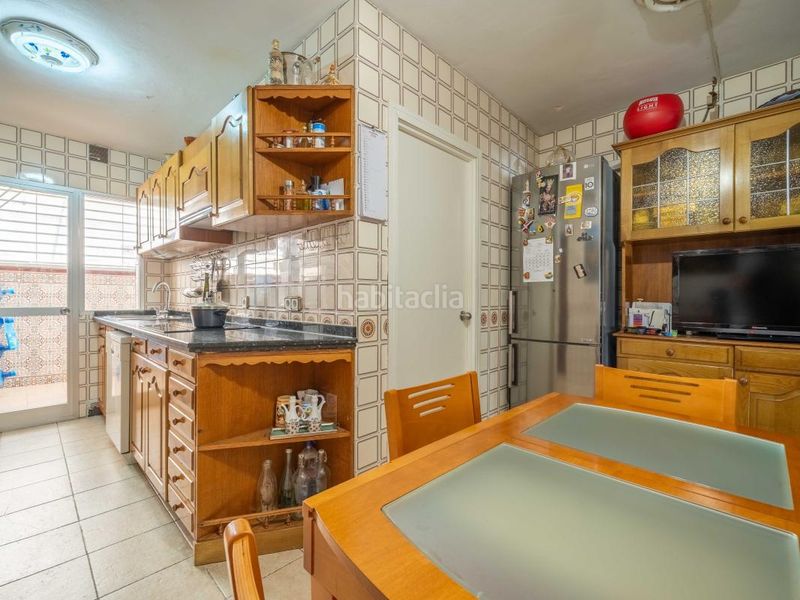 Foto e291f7c5-ff9a-45c8-9132-653a90e05728. Piso en Limonar Málaga