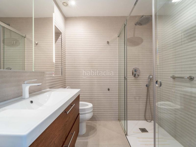 Foto ed413036-4b56-481c-8546-c93b99083354. Piso en Limonar Málaga