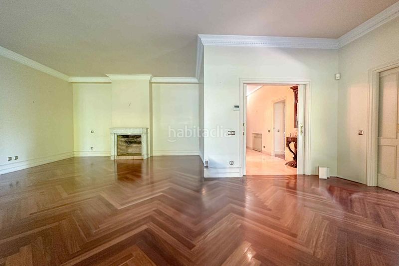 Foto bb1260cc-beb0-41f1-a5a2-4912e3f8d01f. Chalet en Aravaca Madrid