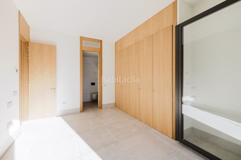 Foto ecf9c6ec-62b0-4110-8b45-ed9c421e4086. Pis amb calefacció aparcament a Centro Histórico Málaga