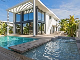 Maison  C. berruguete