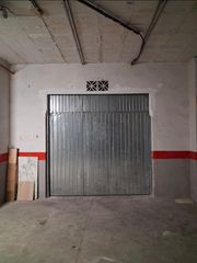 Business premise  Av. de los manantiales
