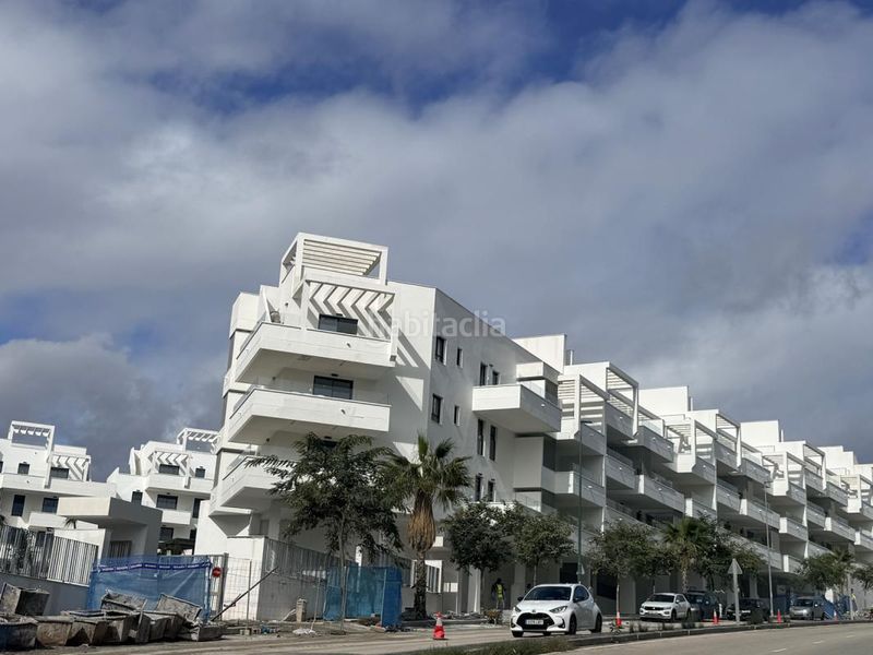 Foto 64e44083-9f34-467c-86b1-9565122ff7bc. Àtic amb calefacció aparcament piscina a Limonar Málaga