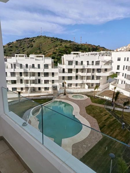 Foto e4792cab-446f-4534-80b0-3b52a9383cee. Àtic amb calefacció aparcament piscina a Limonar Málaga