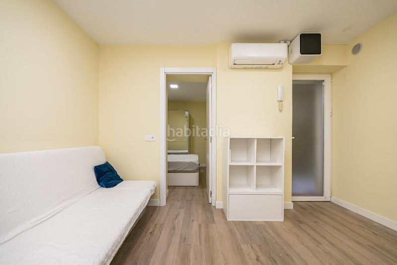 Foto 9c8100a3-3a17-4d0d-b3ac-0e16a9f1f3ce. Planta baixa amb calefacció a Prosperidad Madrid
