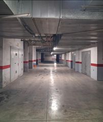 Business premise  Av. de los manantiales