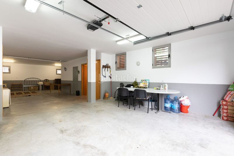 Foto d171a162-888a-4545-be68-f0d5f824bf1b. Chalet mit heizung parking in Olías del Rey