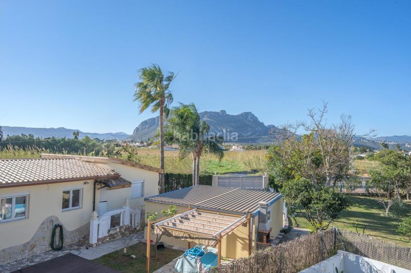 Foto c943b7a8-82c8-4e02-b8de-4c2ca3f0e0ed. Xalet amb calefacció aparcament piscina a Les Bassetes - El Marjal Dénia
